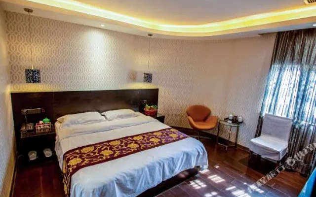 Pai Hotel (Dongying Railway Station)