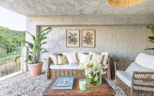 Villa Podere Falcione