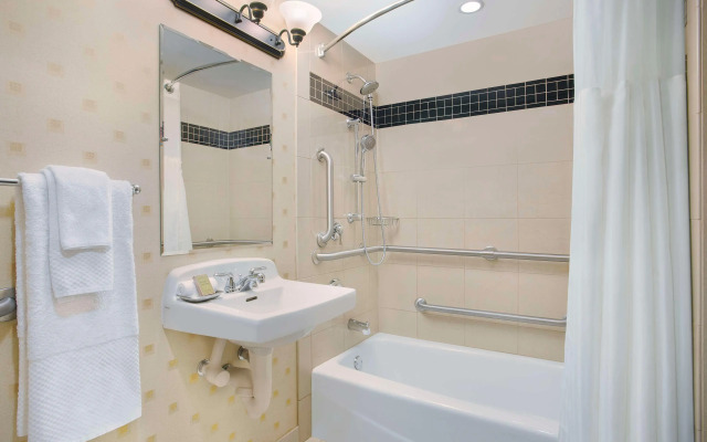 Hilton Chicago O'Hare Airport