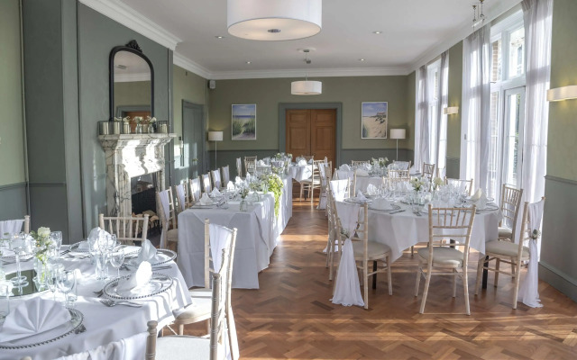 Best Western Plus Kenwick Park Hotel