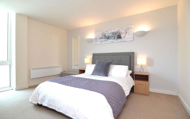Brightleap Apartments - Silbury View