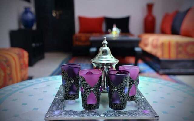 Riad Bleu Topaze