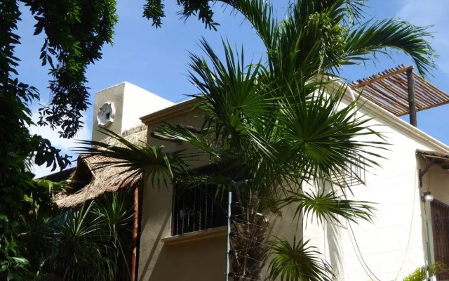 Villa Maya Cancun Centro Condo