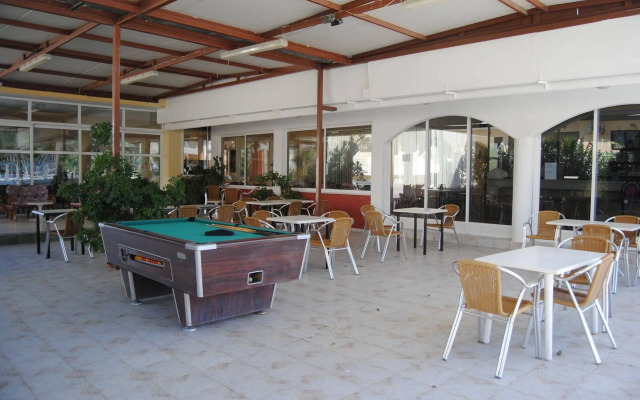 Tivoli Hotel