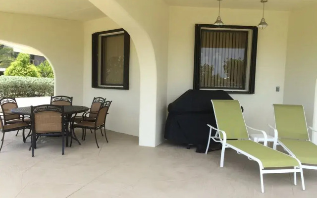 mi casa de Copa D'oro by RedAwning