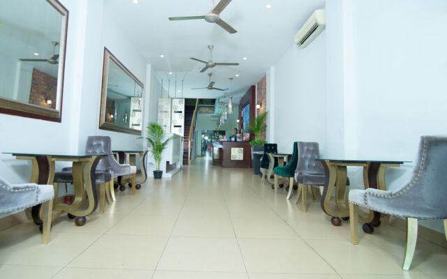 Riverview Cambodia Boutique Hotel