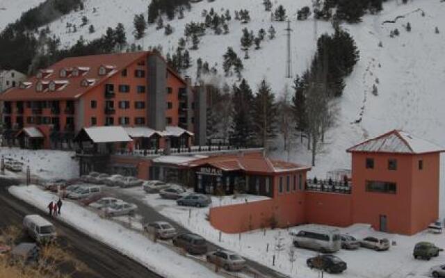 Dedeman Erzurum Palandoken Ski Lodge