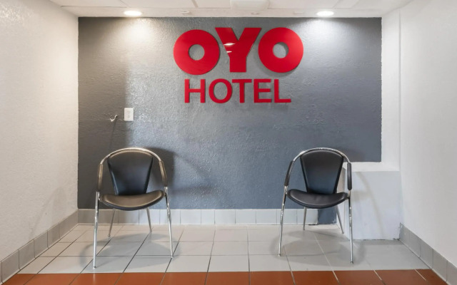 OYO Hotel Houston Katy Freeway