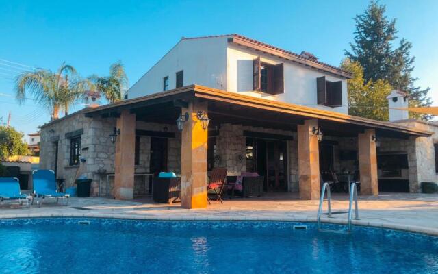 Koutsini Villa