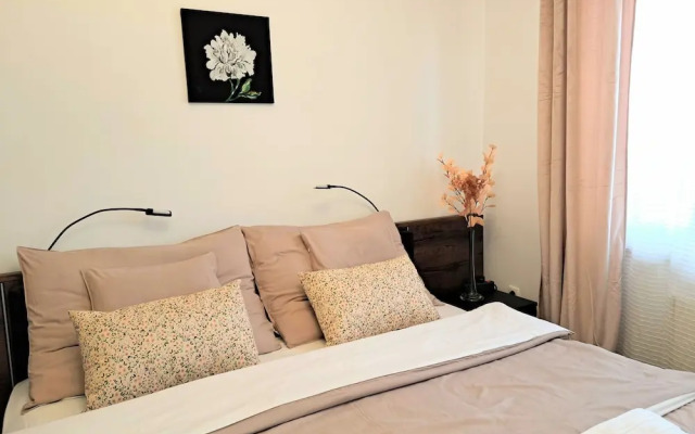 Aparthotel Orient