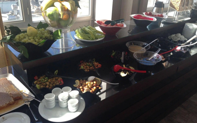 Centrum Business Hotel