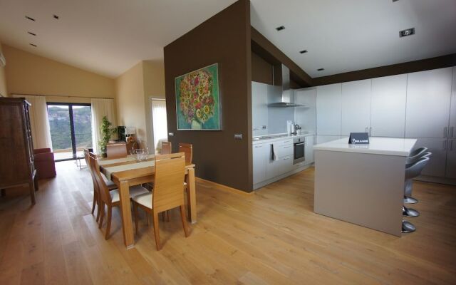 Buil & Gine Wine Hotel