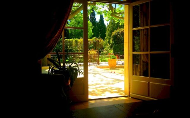 Mas Valentine Hôtel