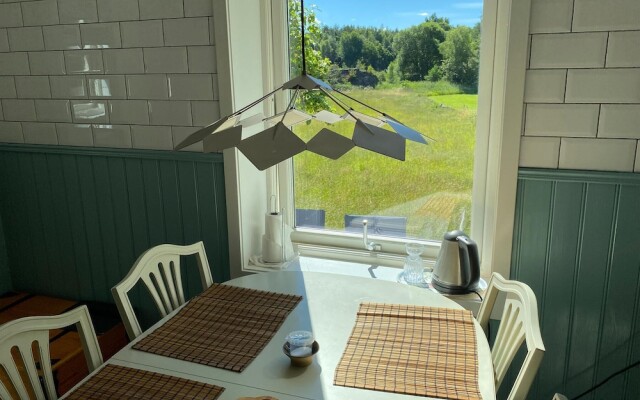 Beautiful Home in Fjällbacka With Wifi and 3 Bedrooms