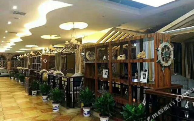 柏斯特酒店(商学院汽车西站店)