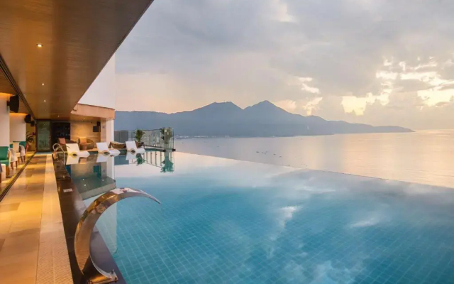 Raddison Hotel Danang
