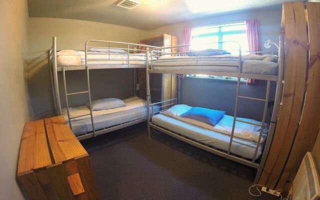 Kiwi House - Hostel