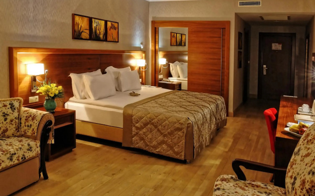 Atakosk Hotel