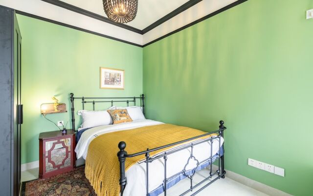 Locals Boutique Apartment Huafa Plaza 25