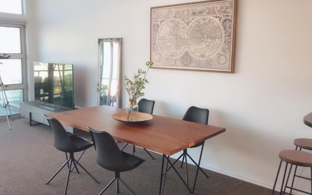 All New Lux Panoramic Sea-view Penthouse on Princes Wharf – Guest Rooms – Auckland