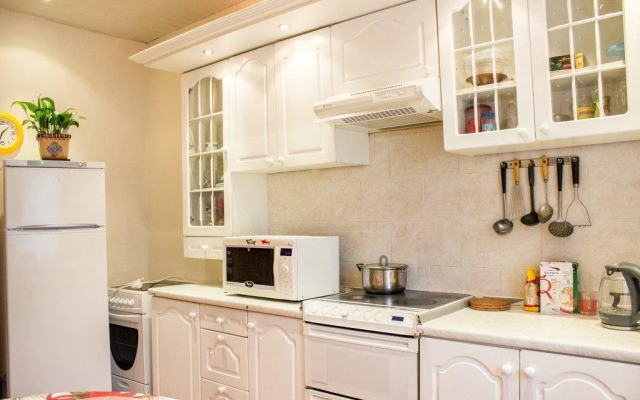 Апельсин на Пресне