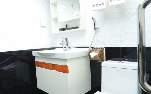 My Trip My Home Apartment Hotel – Bathroom – Jiangmen
