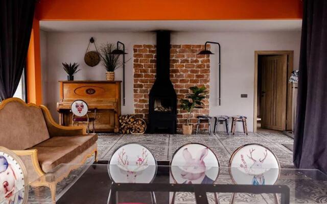 White Mare на Петроградской (Вайт Маре)