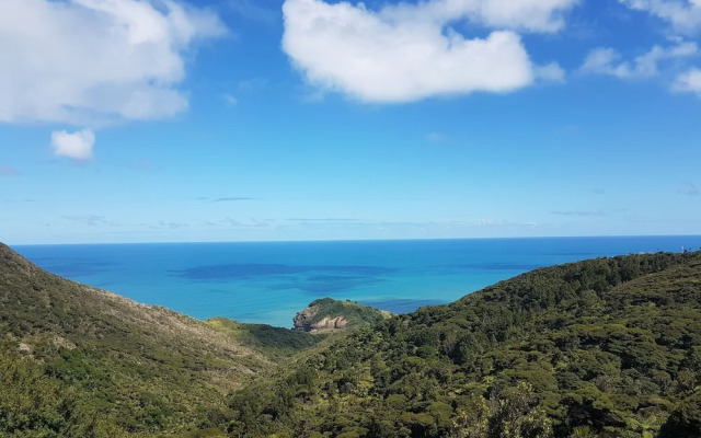 Romantic Piha