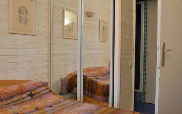 Appartement Saint-Cyprien, 2 pièces, 4 personnes - FR-1-225D-22