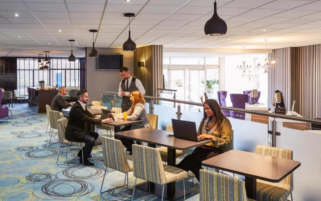 Novotel Coventry M6/J3