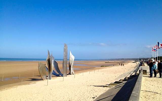 Villa kahlo Omaha Beach