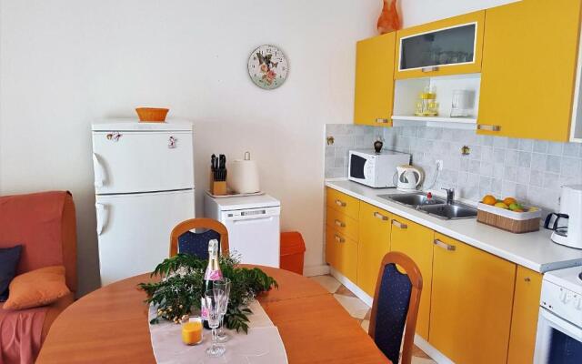 Apartments Anita Punta Skala