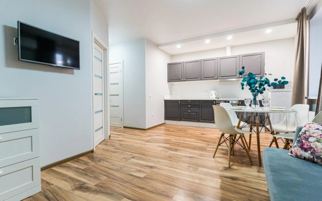 LetoApart on Tamanskaya street 121 building 14