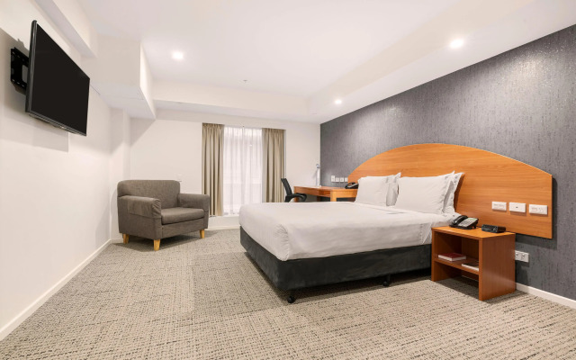 Furama Darling Harbour