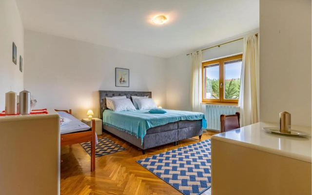 Two-Bedroom Apartment in Medulin