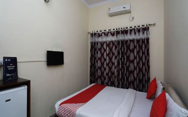 OYO 2360 Hotel Raviz Inn