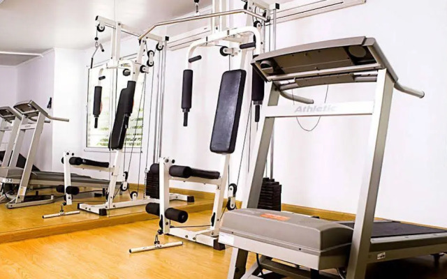 Urquiza Apart Hotel & Suites