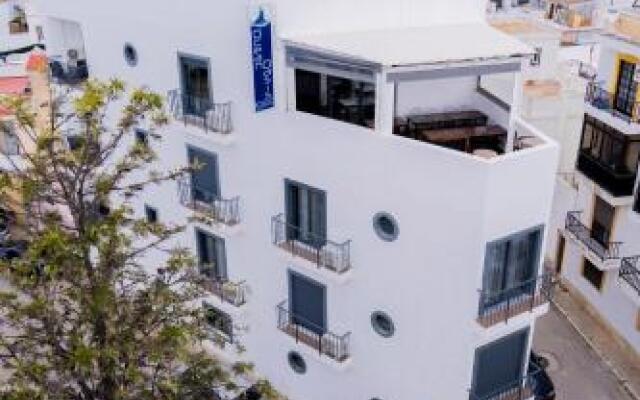 Ocean Oasis Hostel