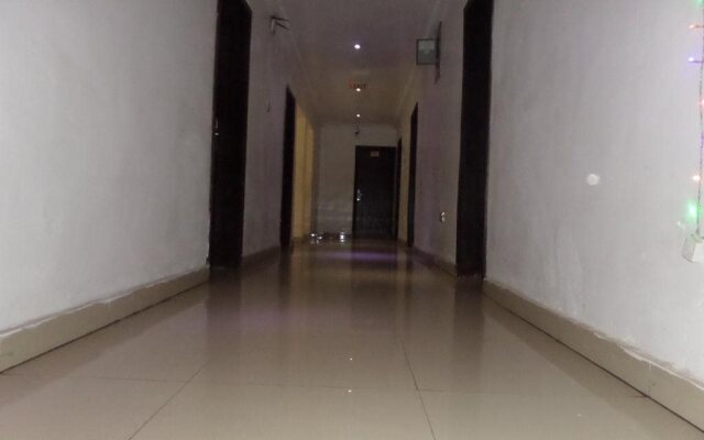 BEN AUTO guest house
