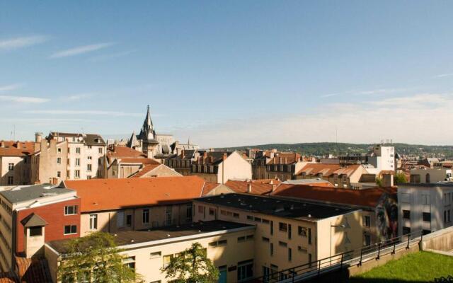 Chambre d'hôtes Au Coeur De Nancy B&B