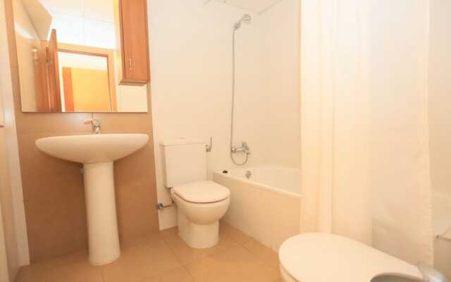 Apartamento Moderno Para 6 Personas en Cambrils