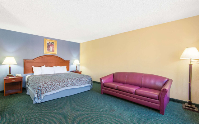Blue Way Inn & Suites Wichita East