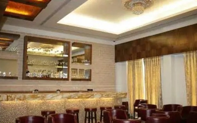 Comfort Inn Saffron Kiran