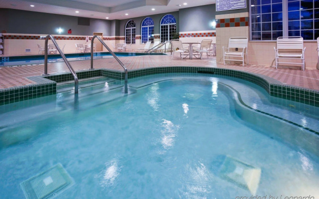 Holiday Inn Hotel & Suites-Milwaukee Airport by IHG