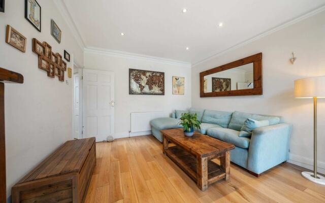 A Delightful 4-bedroom Home With a Private Garden