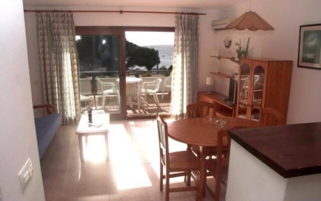 Apartamentos Ferrera Mar