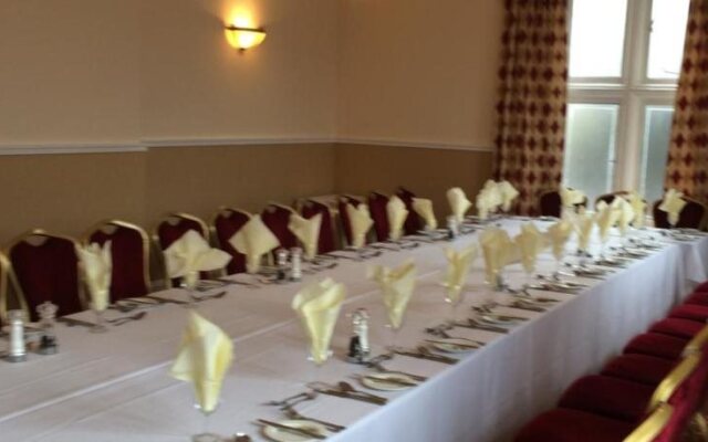 Crewe Arms Hotel