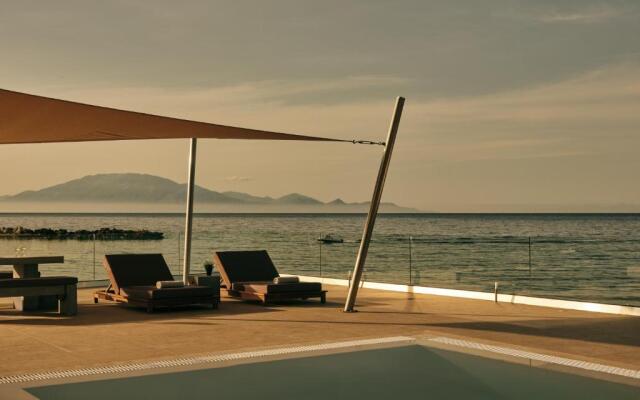 La Mer SeaFront Villa ZanteZen, By ThinkVilla