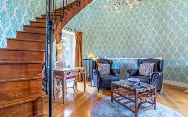 Le Chateau De Candie