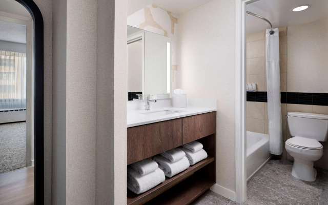 Sonesta ES Suites Chicago Downtown Magnificent Mile - Medical